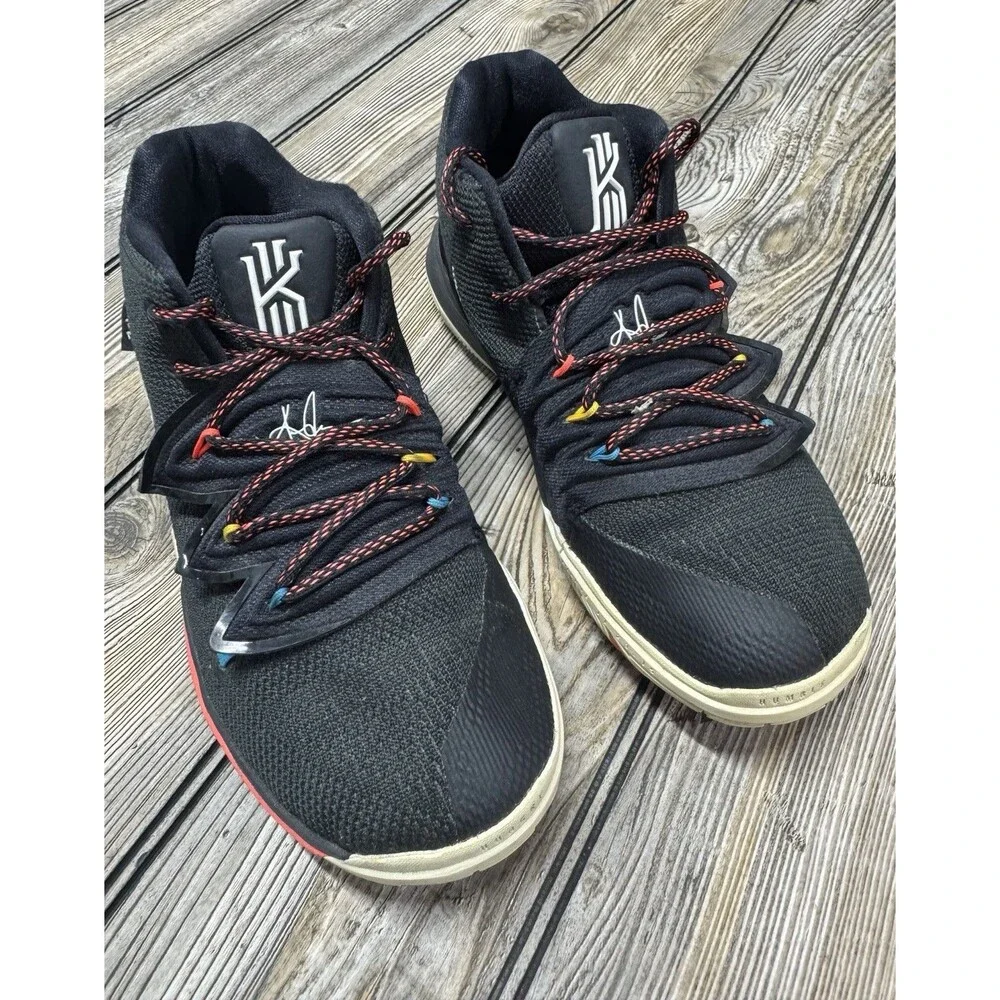 Nike Youth Size 3Y Kyrie Irving 5 Friends AQ2456-006 Multicolor